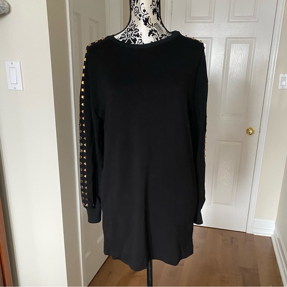 Melanie Lyne Stud Detail Sweater - Picture 2 of 6